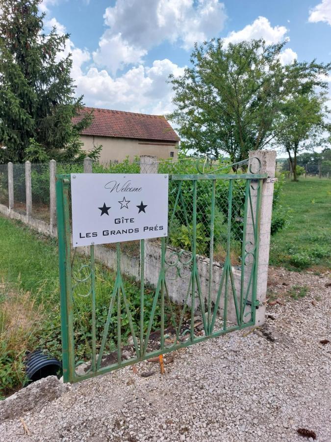 Gite Les Grands Pres Frontenard Экстерьер фото